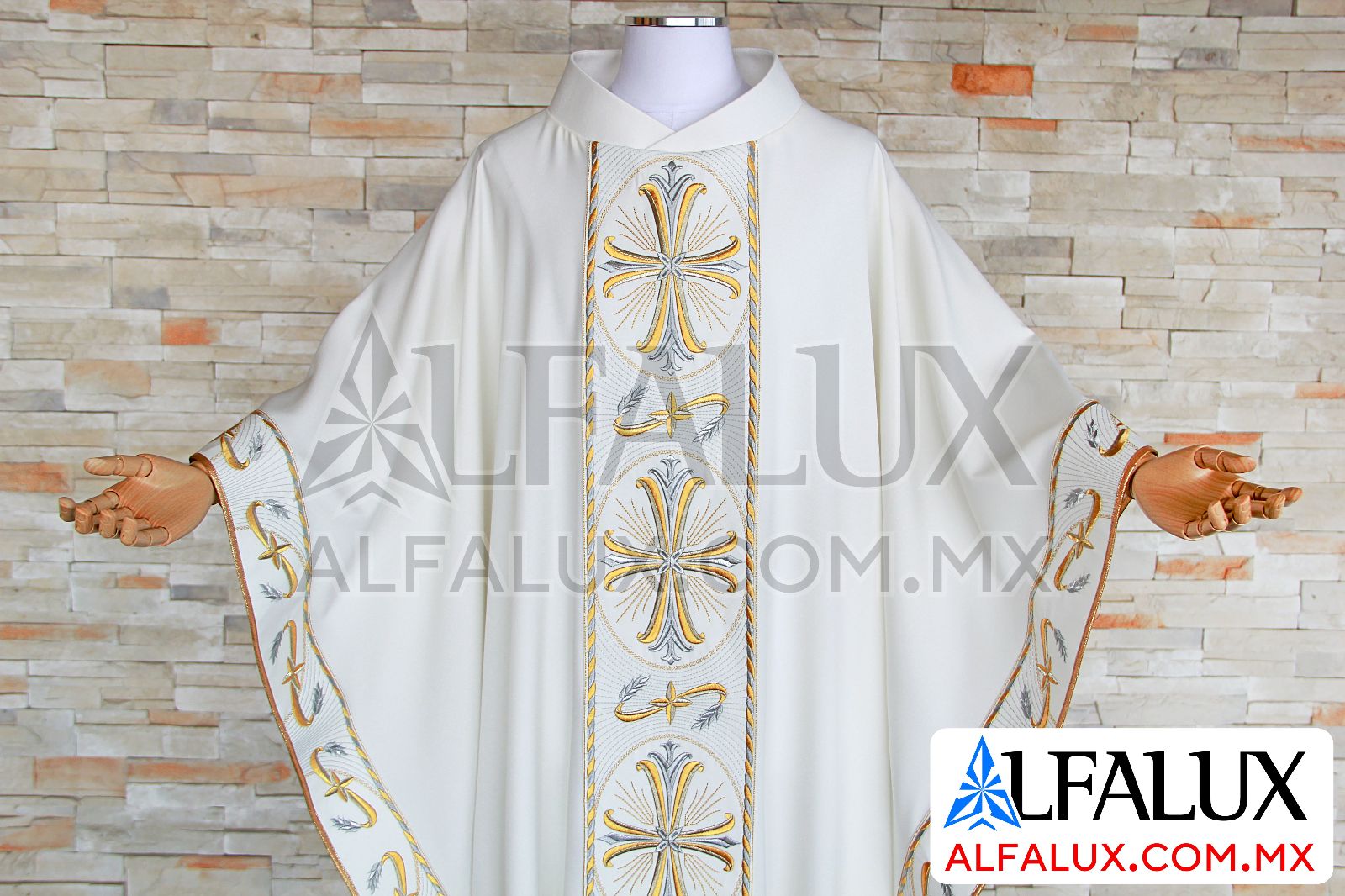 09 SAN ANTONIO Casulla Alfalux Perla Laterales 100 (5)